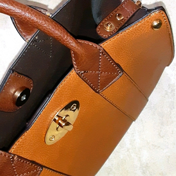 Leather purse - Picture 3 of 9